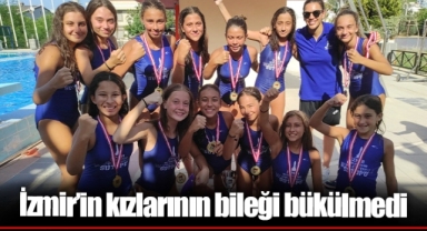 İzmir’in kızlarının bileği bükülmedi