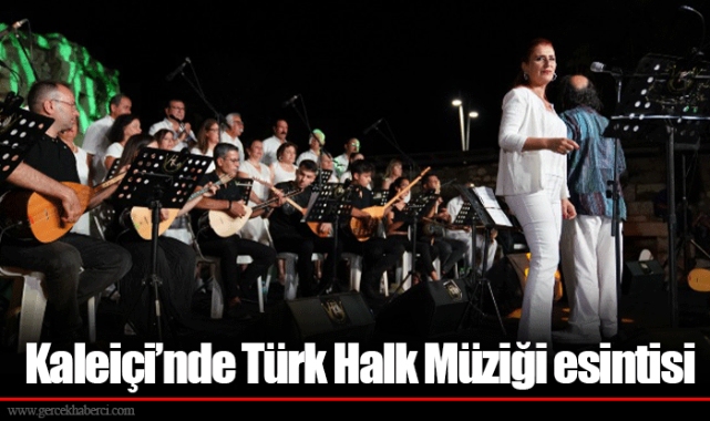 Kaleiçi’nde Türk Halk Müziği esintisi