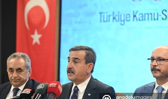Kamu-Sen, memur maaşları için yüzde 100 zam istedi