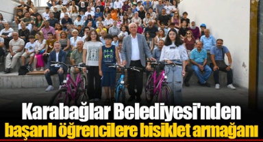 Karabağlar Belediyesi'nden başarılı öğrencilere bisiklet armağanı