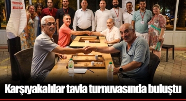 Karşıyakalılar tavla turnuvasında buluştu