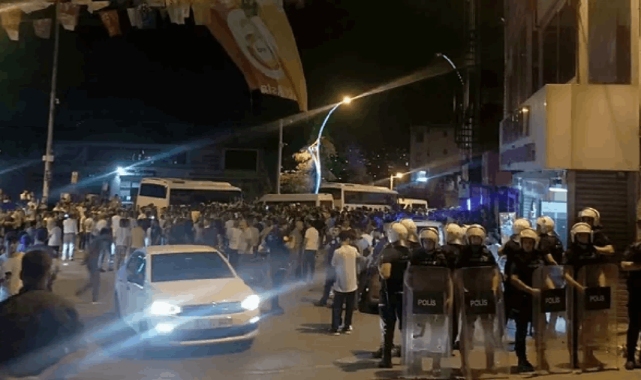 Kocaeli Emniyet Müdürlüğü: Dilovası'ndaki olaylara karışanların sınır dışı edilmeye başlandı
