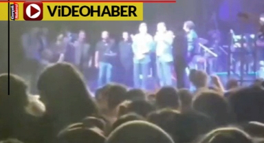 Korumaları gazeteciye saldırmıştı, Tatvan Belediye Başkanı kendi etkinliğinde yuhalandı