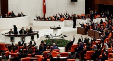 Memur maaş zam teklifi TBMM'ye sunuldu