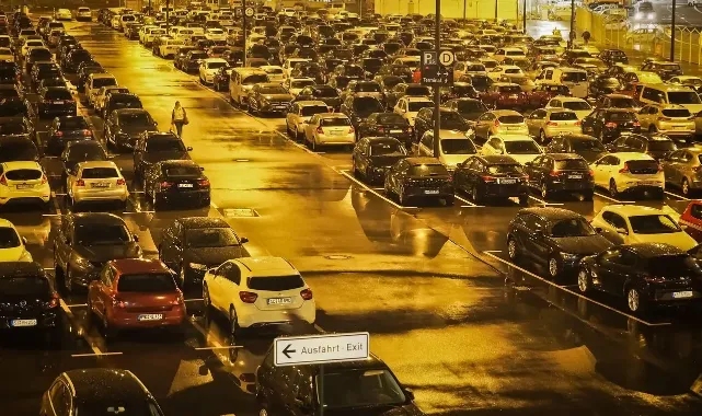 Otomobil satışında yeni dönem başlıyor: Al satçılar için 'yolun sonu'