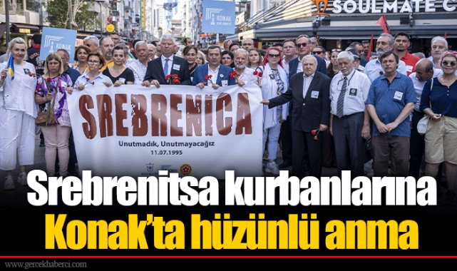 Srebrenitsa kurbanlarına  Konak’ta hüzünlü anma