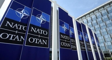Türkiye, İsveç ve NATO arasında üçlü zirve