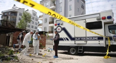 7 yaşındaki çocuk annesini öldürdü!