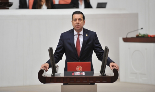 Ak Partili Kaya’dan Soyer’e:  Para yoksa uçak nerede?