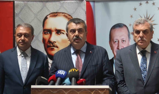 Bakan Tekin yeni eğitim öğretim yılında hayata geçecek uygulamaları açıkladı