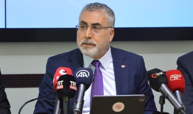 Bakan Vedat Işıkhan'dan memurları ilgilendiren toplu sözleşme açıklaması