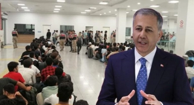 Bakan Yerlikaya: 1 ayda 21 bin düzensiz göçmen sınır dışı edildi