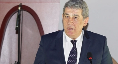 Çalkaya; "Kimse Cumhuriyet Halk Partisi'ni iktidar partisinin ağzıyla ve düşünce sistemiyle değiştirmeye kalkamaz"