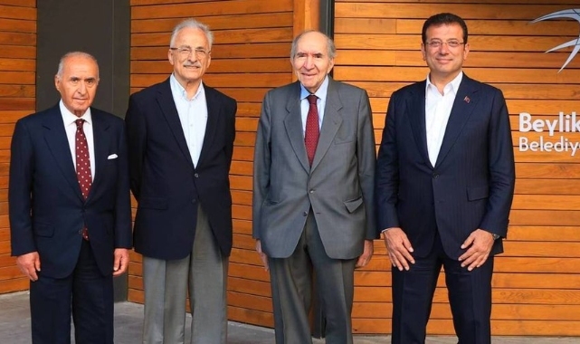 CHP Eski Genel Başkanı Hikmet Çetin: İmamoğlu İstanbul’a aday olmazsa seçim kaybedilir