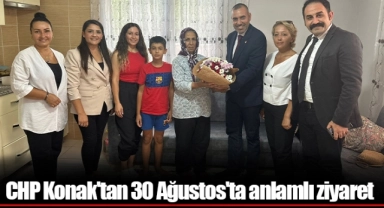 CHP Konak'tan 30 Ağustos'ta anlamlı ziyaret