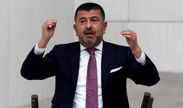 CHP’li Ağbaba’dan Davutoğlu’na tepki: ‘Keşke ayrı listeden girseymiş, herkes de oy oranını görseymiş’