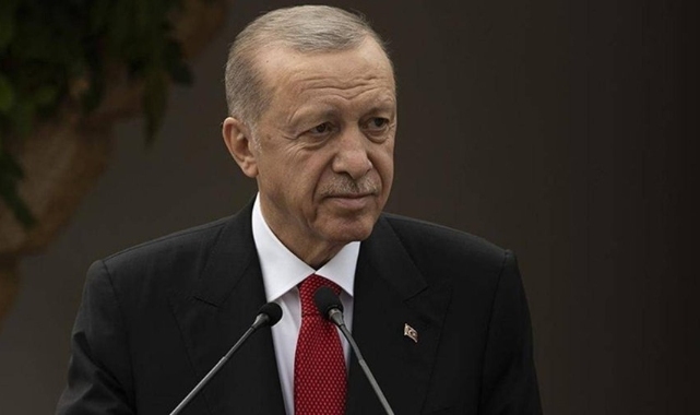 Cumhurbaşkanı Erdoğan, ailesiyle birlikte tatile çıktı