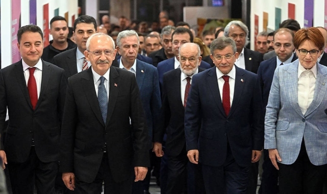 Düzen siyaseti şalteri kapattı