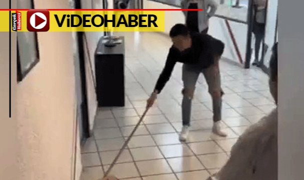Fare personelin üzerine gidince ortaya güldüren görüntüler çıktı