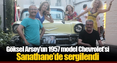 Göksel Arsoy’un 1957 model Chevrolet’si Sanathane’de sergilendi