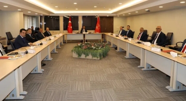 Hakem Kurulu memur maaş zammı için hükümetin teklifini kabul etti