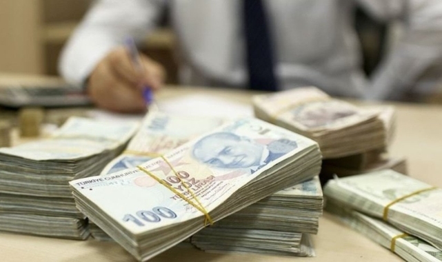 Hazine 14,8 milyar TL borçlandı