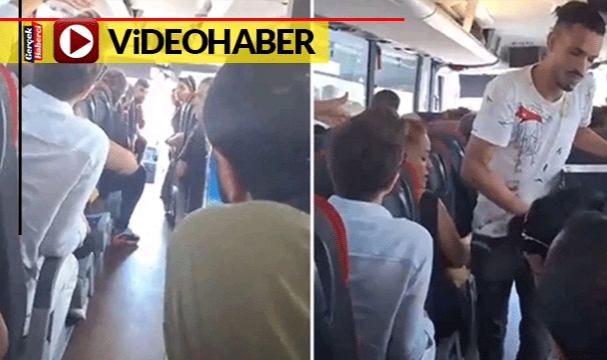 Otobüste herkesin içinde tuvaletini pet şişeye yaptı