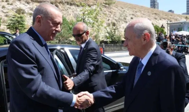 Sürpriz görüşme: Erdoğan, Bahçeli'yi Ankara'daki konutunda ziyaret etti