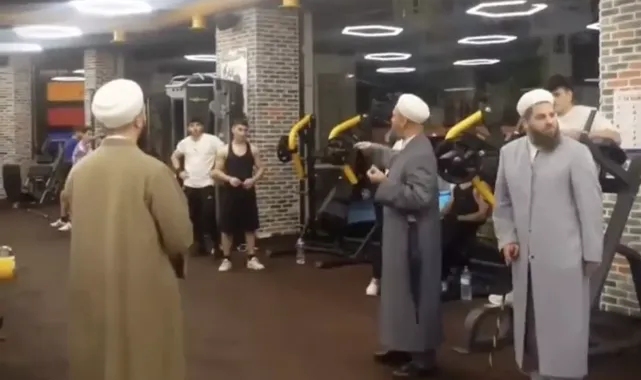 Tebliğciler Bu Kez de Spor Salonunda Ortaya Çıktı: 'Ahiretin Müşterisi Olun'