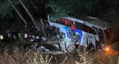 Yozgat'ta katliam gibi kaza! Yolcu otobüsü şarampole uçtu: 12 ölü