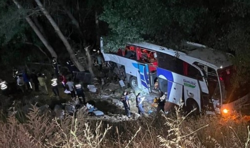 Yozgat'ta katliam gibi kaza! Yolcu otobüsü şarampole uçtu: 12 ölü