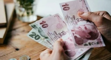AK Parti’den emeklilere 5 bin TL ikramiye açıklaması