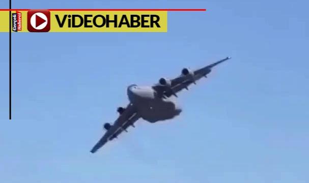 Askeri uçağın şehir içinde yaptığı manevralar gündem oldu