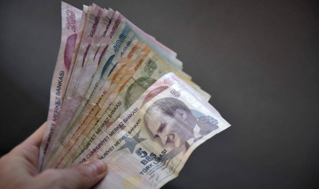 Bankaların 8 aylık net kârı 350 milyar lirayı aştı