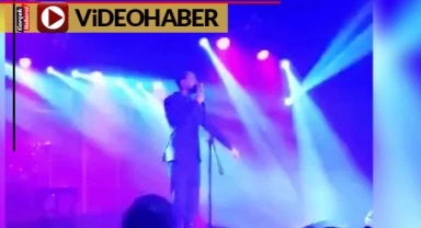 Cem Adrian'dan tepki: "Burası çiftleşebileceğiniz bir konser değil"