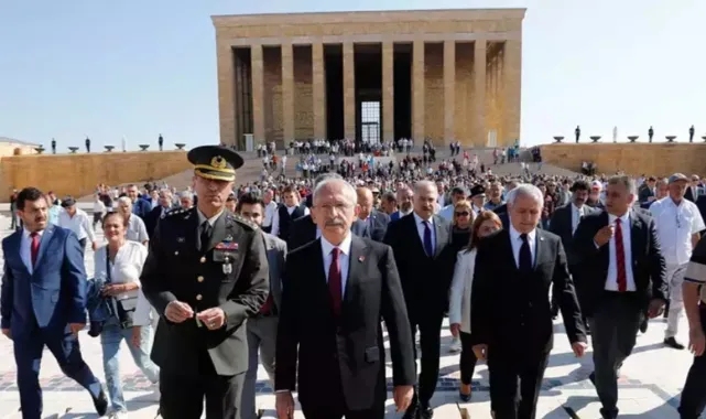 CHP, 100'üncü kuruluş yıl dönümünde 1922 kişi ile Anıtkabir'i ziyaret edecek
