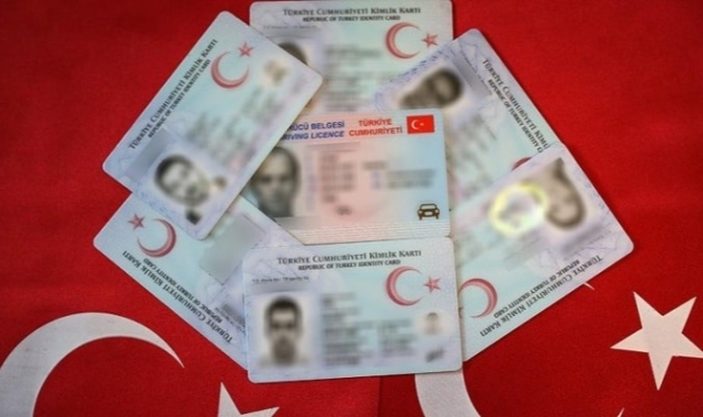 CHP’den ‘Türk vatandaşlığına kabul edilenler Resmi Gazete’de yayımlansın’ önerisi