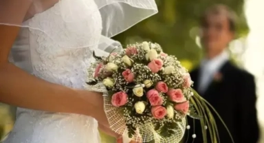 Damat düğün gecesi hayatının şokunu yaşadı! 'Bizi boşayın' diye mahkemeye koştu