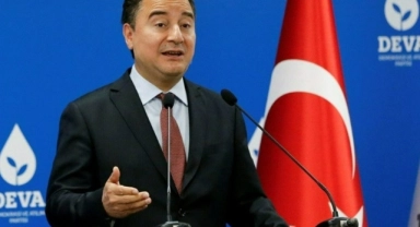 DEVA Partisi Genel Başkanı Ali Babacan: 'Seçimden bu yana 4 kez faiz arttı, sayın Erdoğan susuyor'