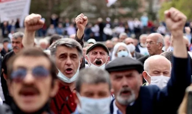 Emekliler yarın meydana iniyor