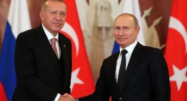 Erdoğan ile Putin, Soçi'de bir araya geldi: Doğalgaz ve tahıl mesajı