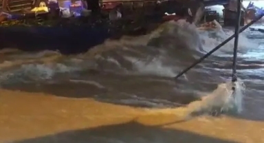 İstanbul sele teslim! Bir kişi hayatını kaybetti