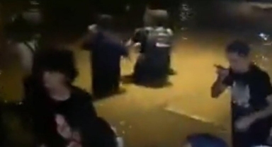 İstanbul’u sağanak vurdu! Millet Kütüphanesinde vatandaşlar mahsur kaldı