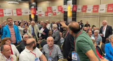 İzmir’in ardından CHP’nin Konya kongresinde de arbede çıktı