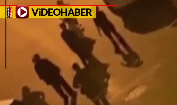 Kız kardeşler saç saça baş başa birbirine girdi...