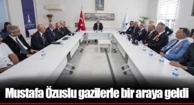 Mustafa Özuslu gazilerle bir araya geldi