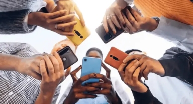 Öğrenciler 10 GB interneti ekimde kullanmaya başlayacak