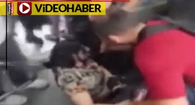 Otobüste iki kadın saç baş birbirine girdi... Çevredekiler ne olduğunu anlamadı