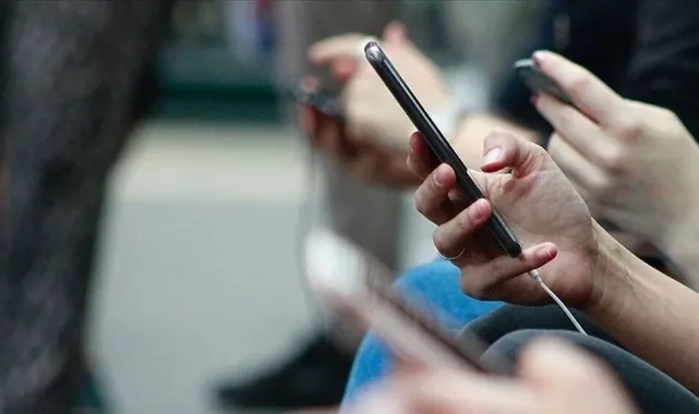 Türkiye’de üretilen akıllı telefon modelleri: Vergisiz telefon adayları hangileri?