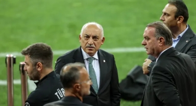 Ahmet Çakar'dan Gündeme Bomba Gibi Düşen İddia